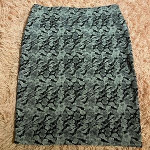 🍬NWOT LuLaRoe Cassie Skirt